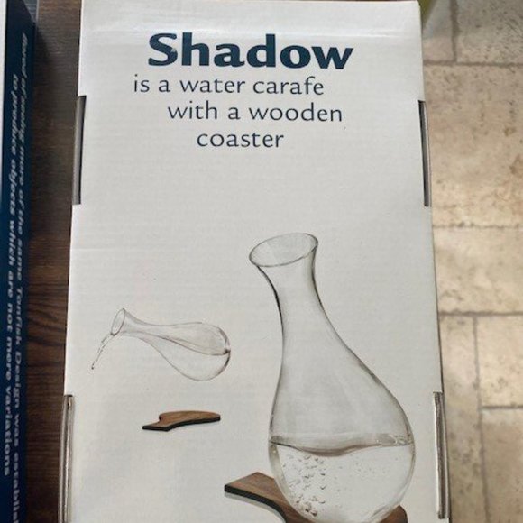 Shadow Water Carafe by TonFisk - Picture 3 of 5